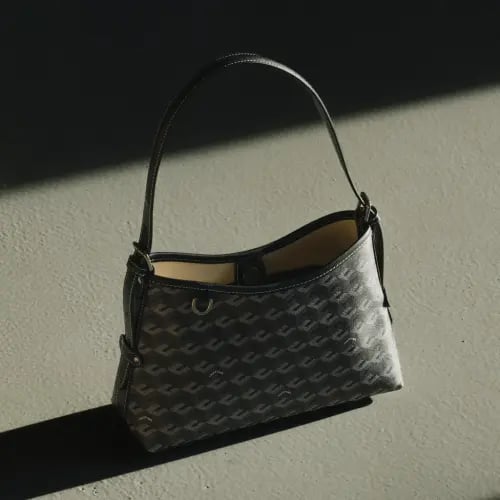 Nico Shoulder Bag
