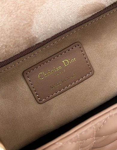 ليدي ديور مديم مقاس 24cm