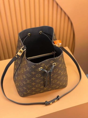 لوي فيتون NéoNoé مقاس 26cm