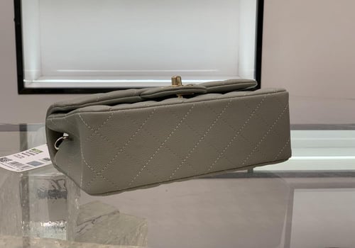 شانيل كلاسك مقاس 20cm