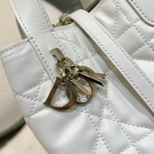 ديور Toujours مقاس 13cm