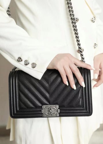 شانيل مديم بوي مقاس 25cm