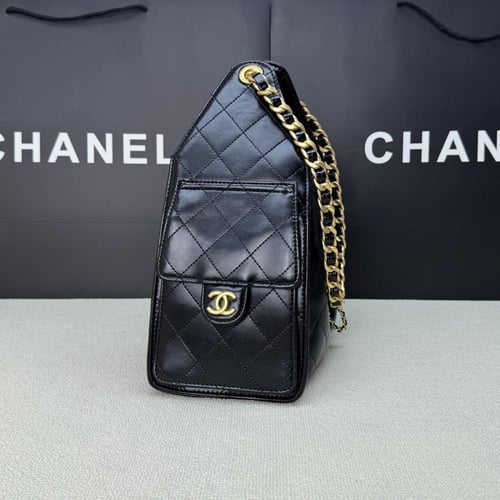 شانيل.. مقاس 25