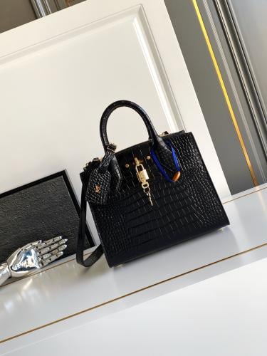 لوي فيتون Rose des Vents مقاس 27cm