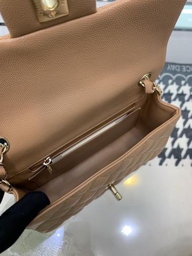 شانيل كلاسك مقاس 20cm