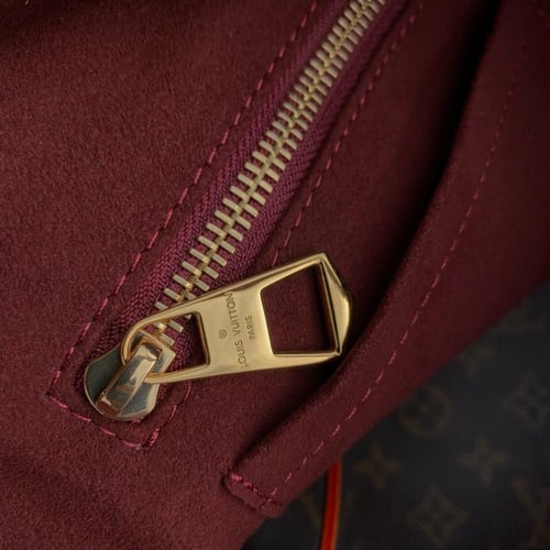 لوي فيتون CARRYALL PM مقاس 29cm