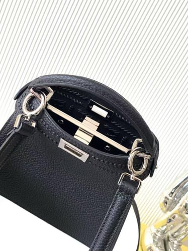 فندي بيكابو بتيت مقاس 20cm