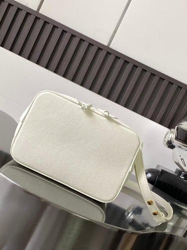 لوي فيتون Néonoé BB مقاس 20cm