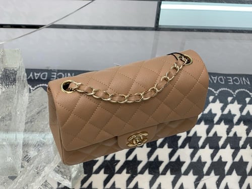 شانيل كلاسك مقاس 20cm