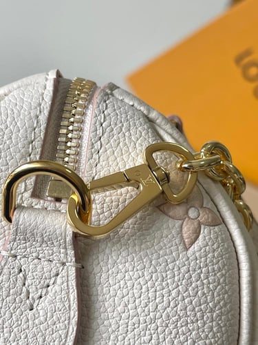 لوي فيتون speedy مقاس 20.5cm