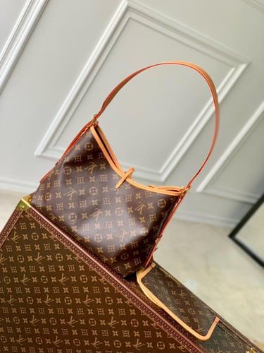 لوي فيتون CARRYALL PM مقاس 29cm