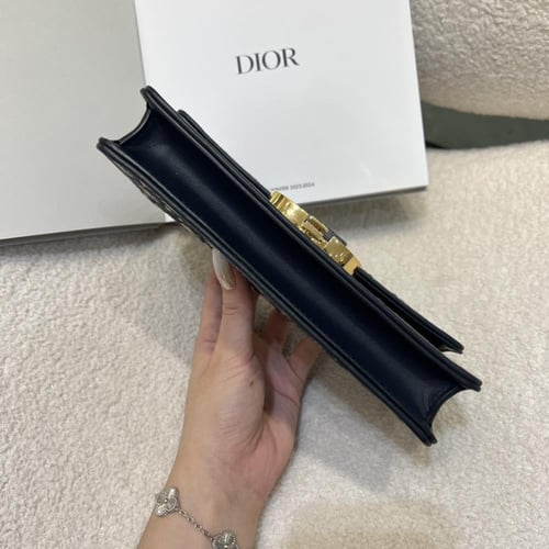 ديور ثري مونتين مقاس20 cm