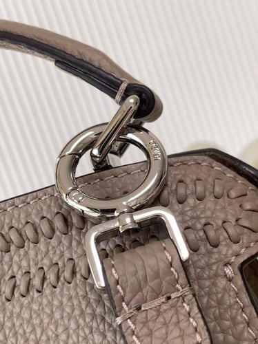 فندي بيكابو بتيت مقاس 20cm