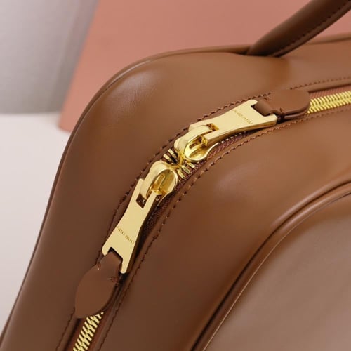 ميو ميو Beau مقاس 34cm