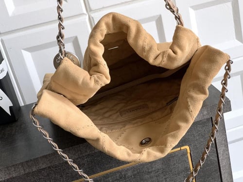 شانيل 22 هاند باق مقاس 34.5cm