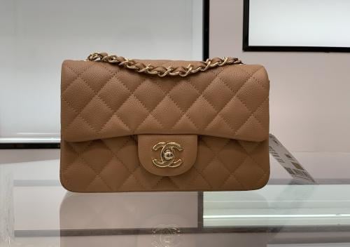 شانيل كلاسك مقاس 20cm