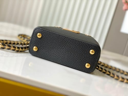 لوي فيتون Capucines مقاس 16.3cm