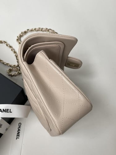 شانيل كلاسك مديم مقاس 25cm