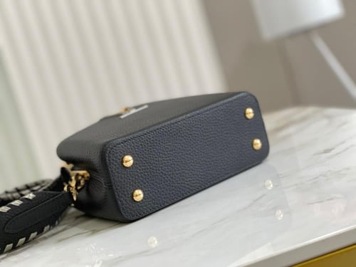 لوي فيتون كابسين ميني 21cm