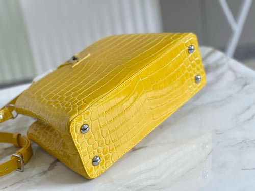 لوي فيتون Capucines مقاس 27cm