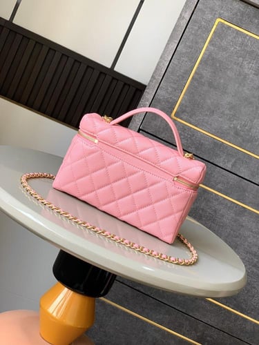 شانيل 25c مقاس 19.5cm
