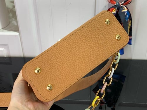 لوي فيتون كابسين ميني 21cm