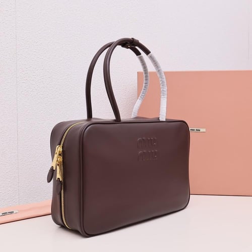 ميو ميو Beau مقاس 34cm