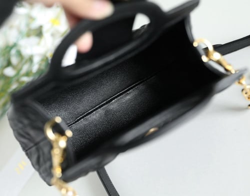 ديور Jolie Top Handle مقاس 18.5cm