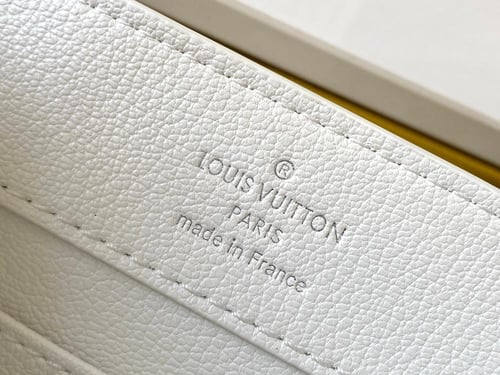 لوي فيتون Capucines مقاس 27cm