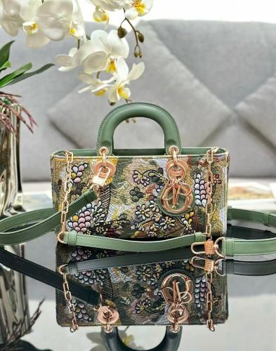 ديور مقاس26cm