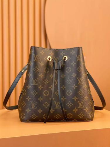 لوي فيتون NéoNoé مقاس 26cm