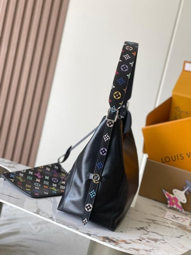 لوي فيتون CarryAll مقاس 39cm