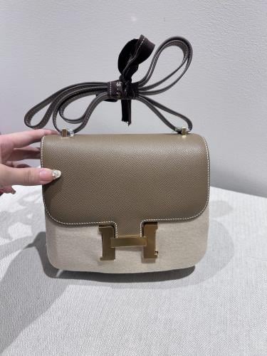 حقيية هرميس مقاس19cm