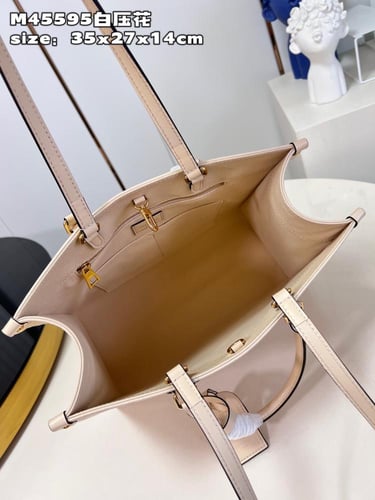 لوي فيتون ONTHEGO BB مقاس 35cm