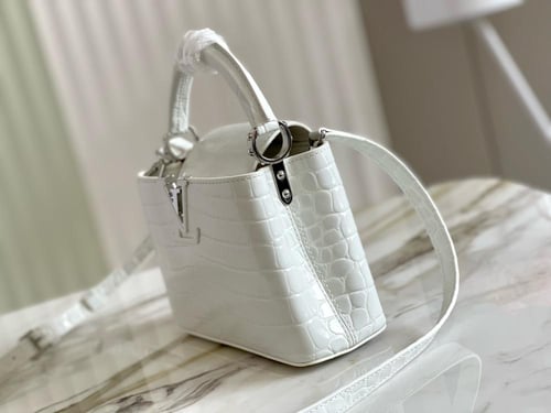 لوي فيتون Capucines مقاس 21cm