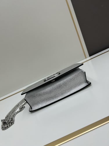 فالنتينو مقاس19cm