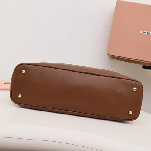 ميو ميو Aventure Nappa مقاس 40cm