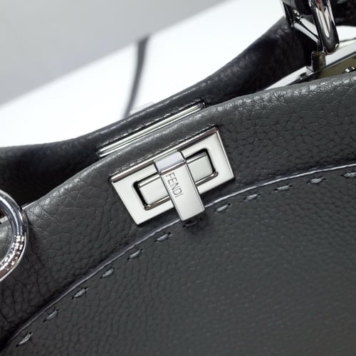 فندي بيكابو ايكونك مقاس 23سم