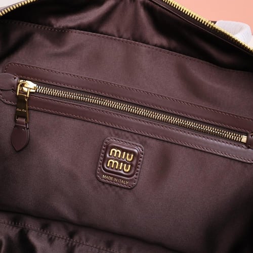 ميو ميو Beau مقاس 34cm