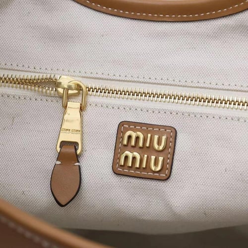 ميو ميو IVY leather bag مقاس 35cm