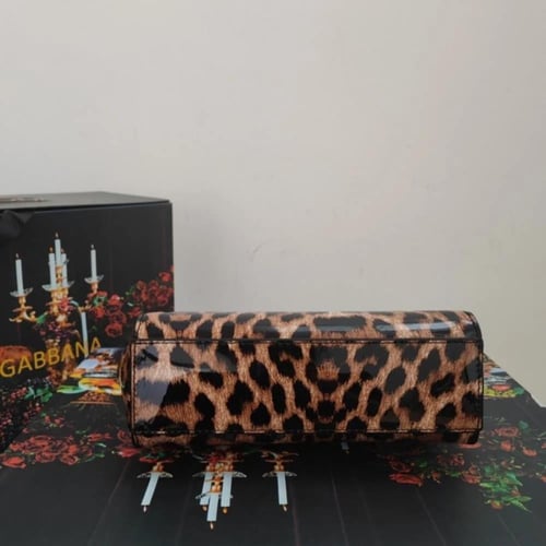 دولتشي اند غابانا مقاس25cm