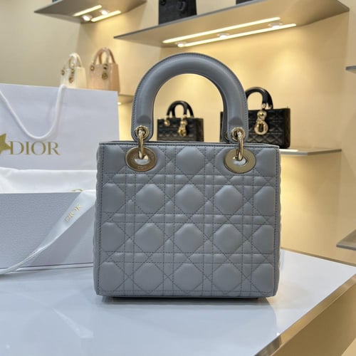 ليدي ديور سمول مقاس 20cm