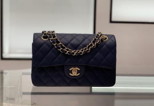 شانيل كلاسك مقاس 20cm