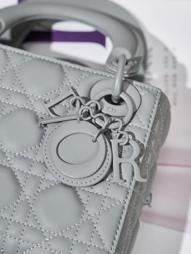 ليدي ديور ميني مقاس 17cm