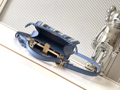 فندي بيكابو بتيت مقاس 20cm