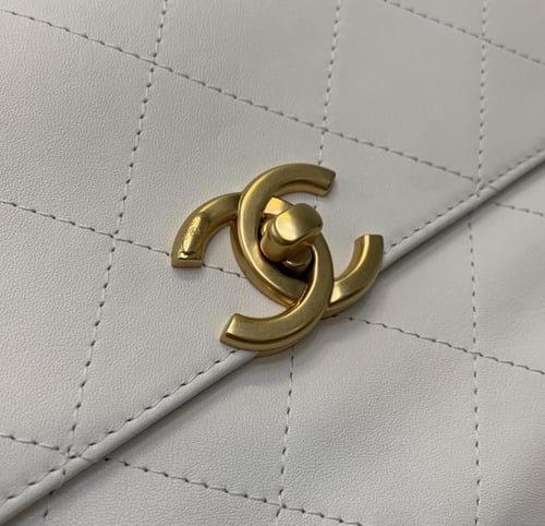 شانيل 25s مقاس 20.5cm