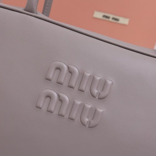 ميو ميو Beau مقاس 34cm