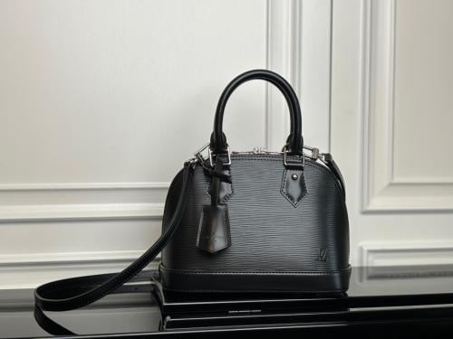 لوي فيتون الما مقاس 23.5cm