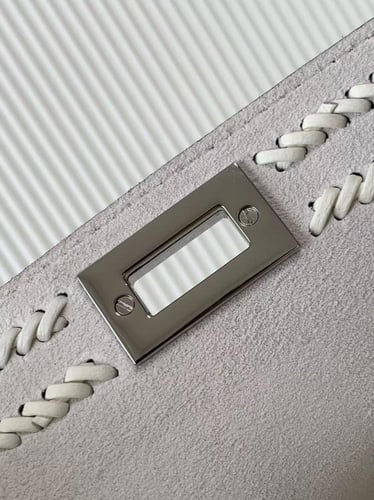 فندي بيكابو بتيت مقاس 20cm