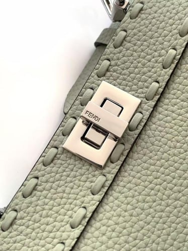 فندي بيكابو بتيت مقاس 20cm